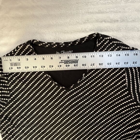 Chico's Womens Black White Diagonal Dot Print Cotton Long Sleeve Top Size 2 - Picture 6 of 8